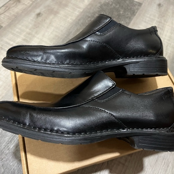 Nunn Bush - Picture 3 of 7